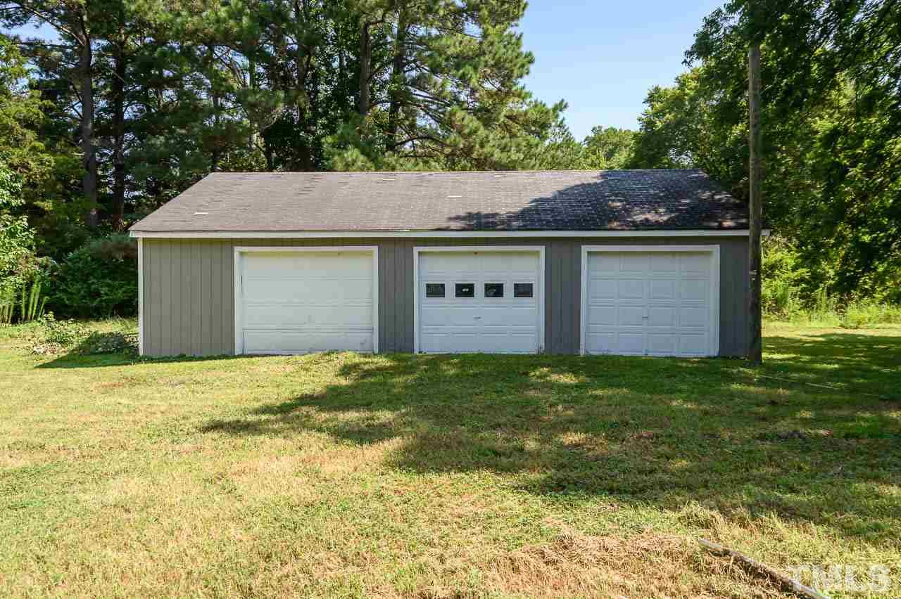 2029 Auburn Road Raleigh, NC 27610 - Photo 5 of 26