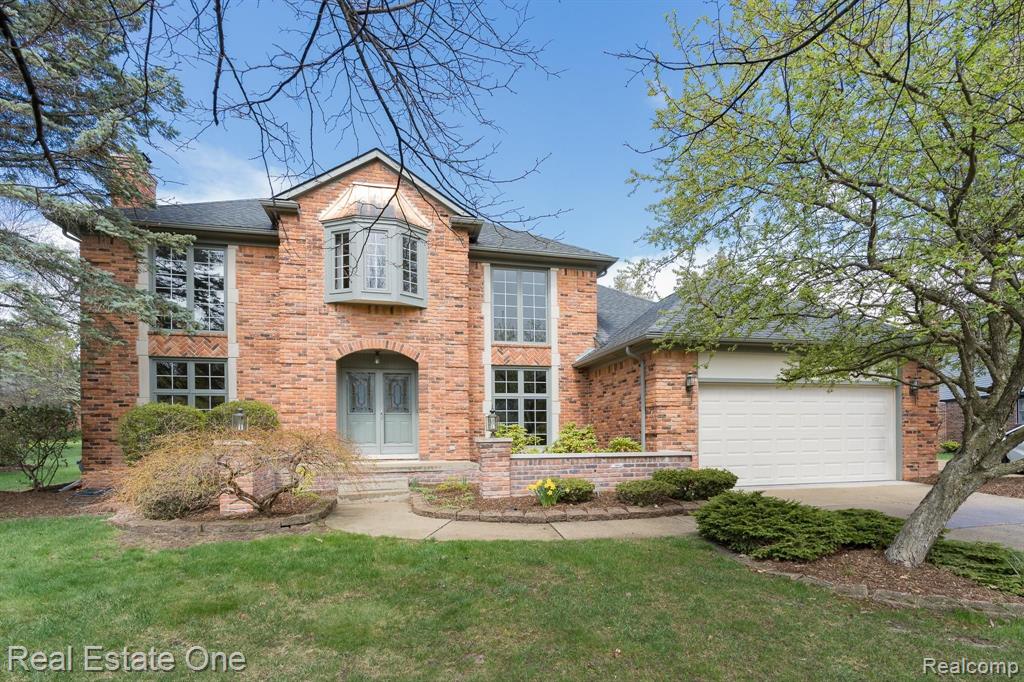 3400 Edmunton Drive Rochester Hills, MI 48306 - Photo 1 of 28
