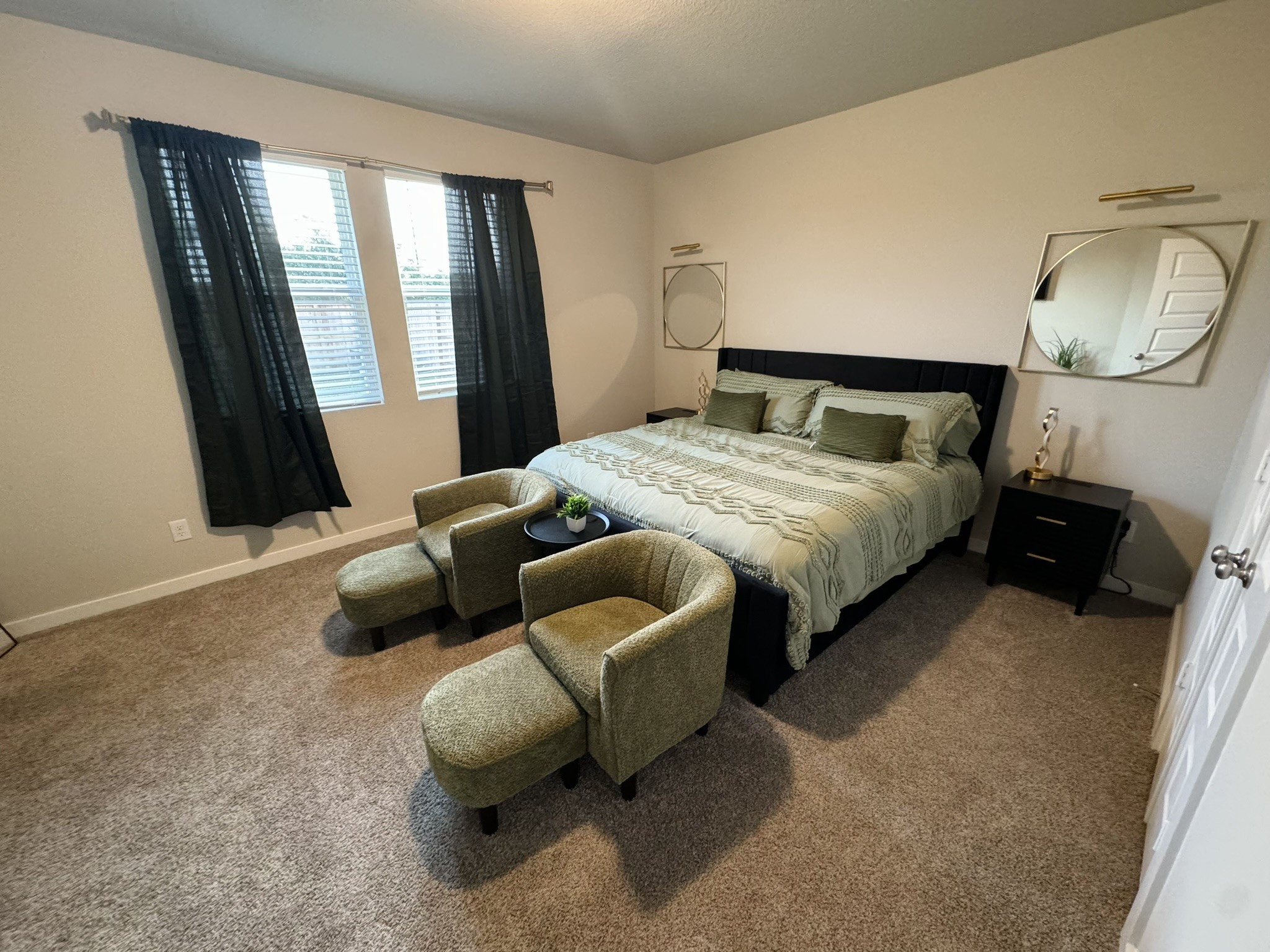 5608 Madden Lane Houston, TX 77048 - Photo 11 of 29 a bedroom with bed and window