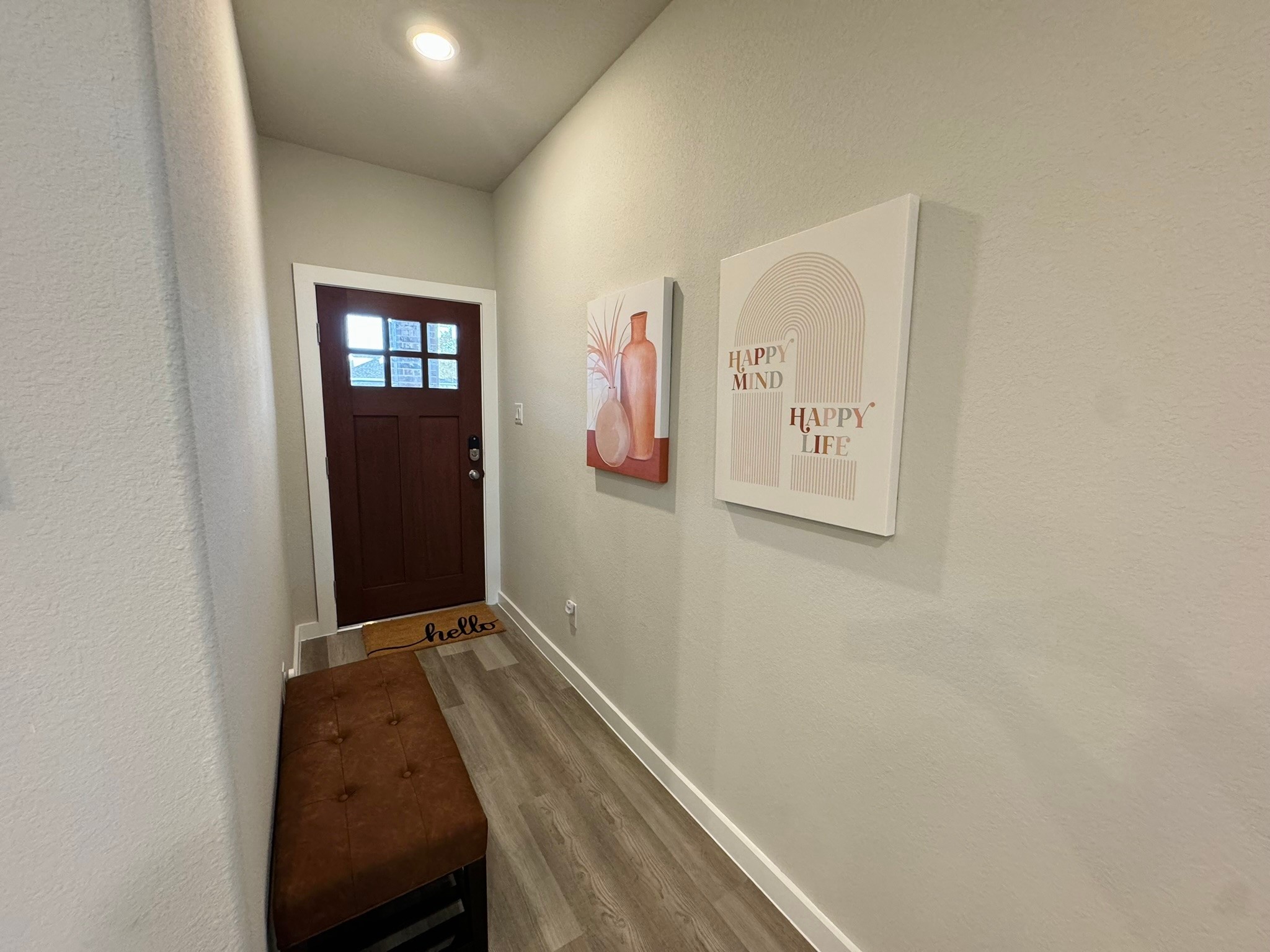 5608 Madden Lane Houston, TX 77048 - Photo 15 of 29 a view of a hallway with entryway