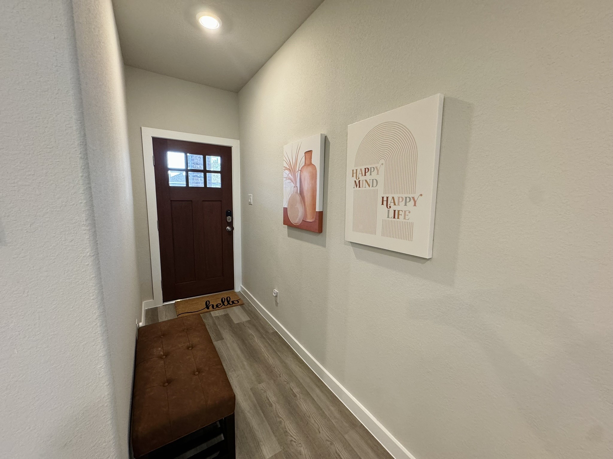 5608 Madden Lane Houston, TX 77048 - Photo 15 of 29 a view of a hallway with entryway