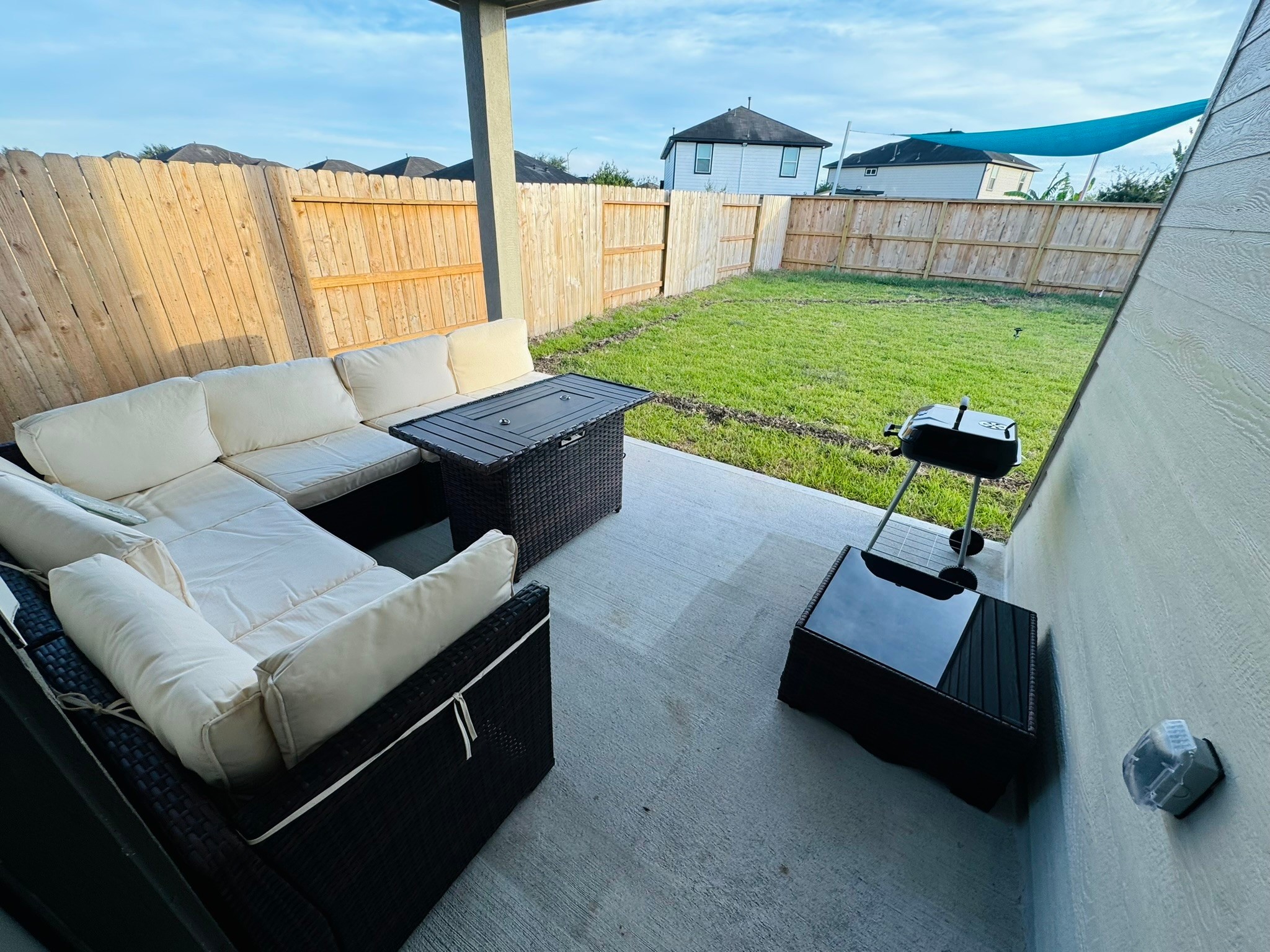 5608 Madden Lane Houston, TX 77048 - Photo 22 of 29 a living room with furniture and a garden