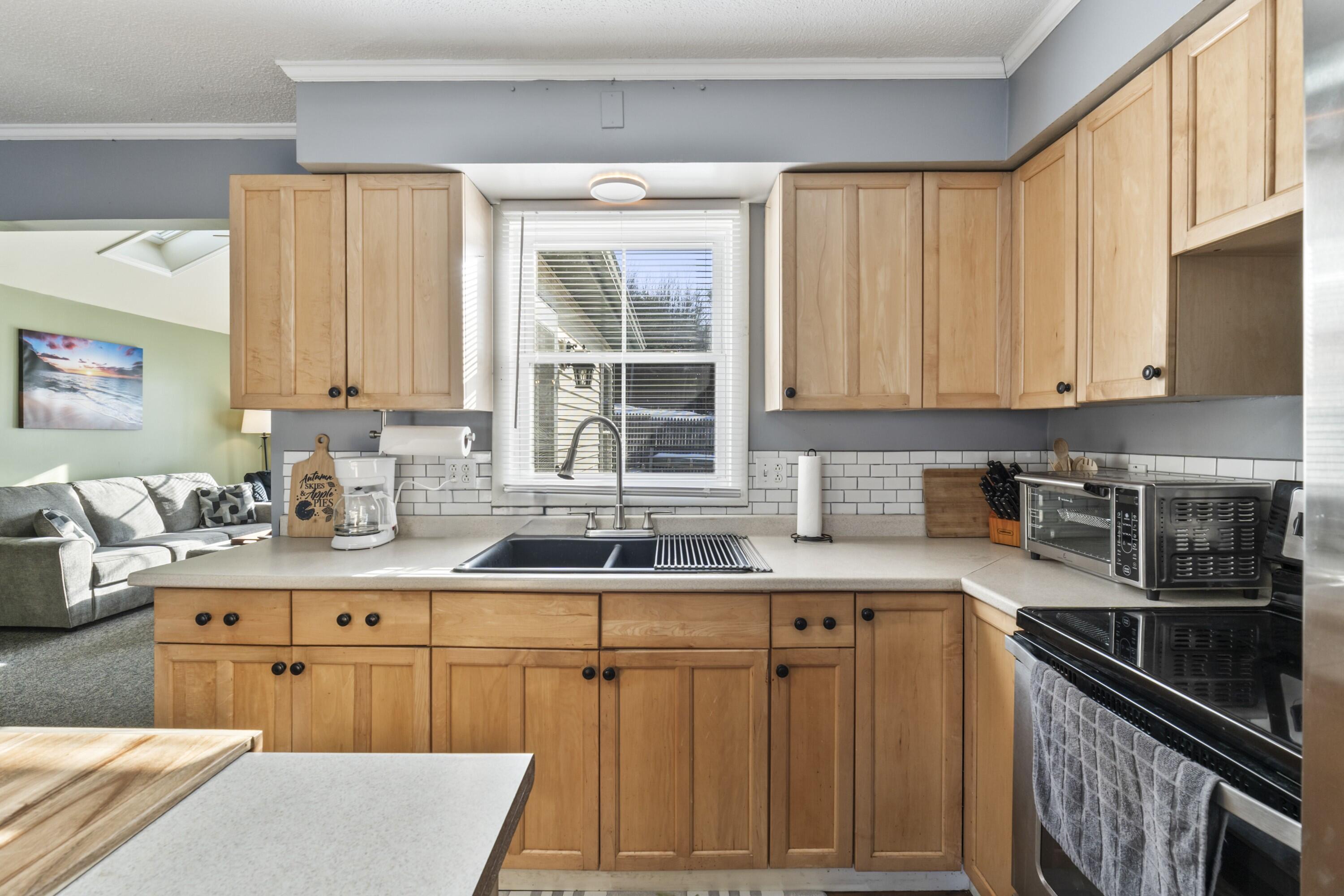 7 Judy Street Lewiston, ME 04240 - Photo 20 of 59 Kitchen