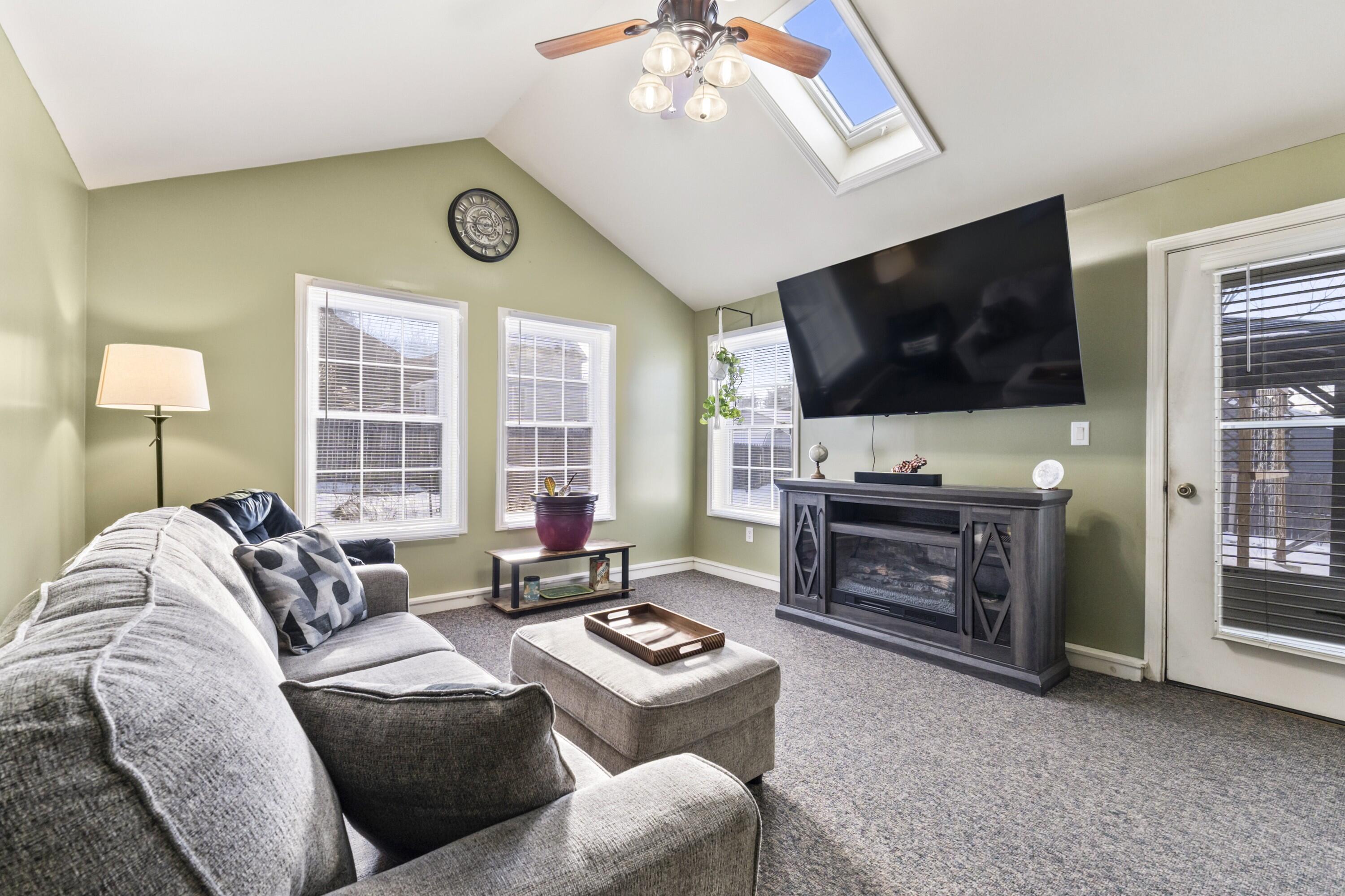 7 Judy Street Lewiston, ME 04240 - Photo 4 of 59 Living Room