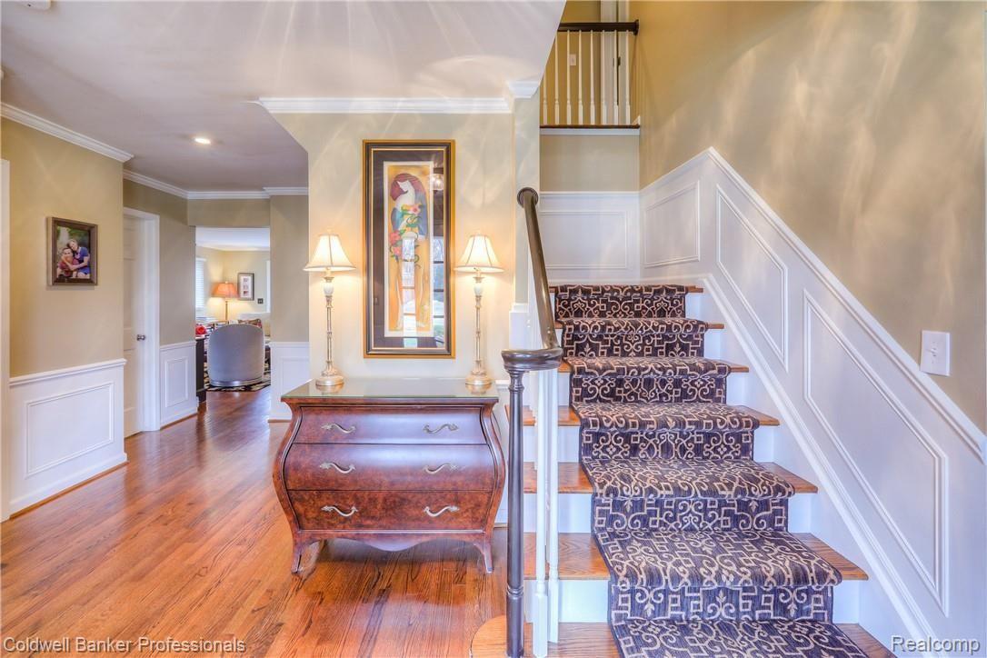 154 Hamilton Road Bloomfield Hills, MI 48301 - Photo 9 of 48 -13.jpg