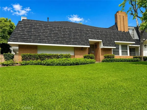 $1,250,000 | 117 East Yale Loop, Irvine, CA 92604