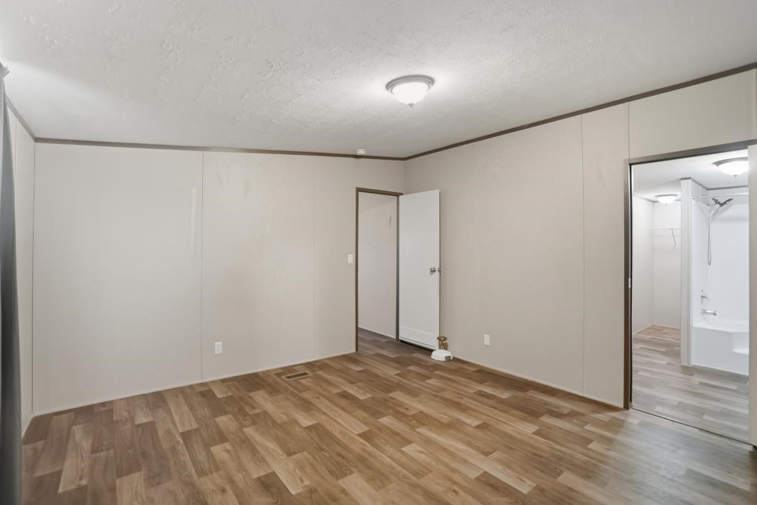 553 Jennifer Loop Orange Grove, TX 78372 - Photo 13 of 30 a view of an empty room