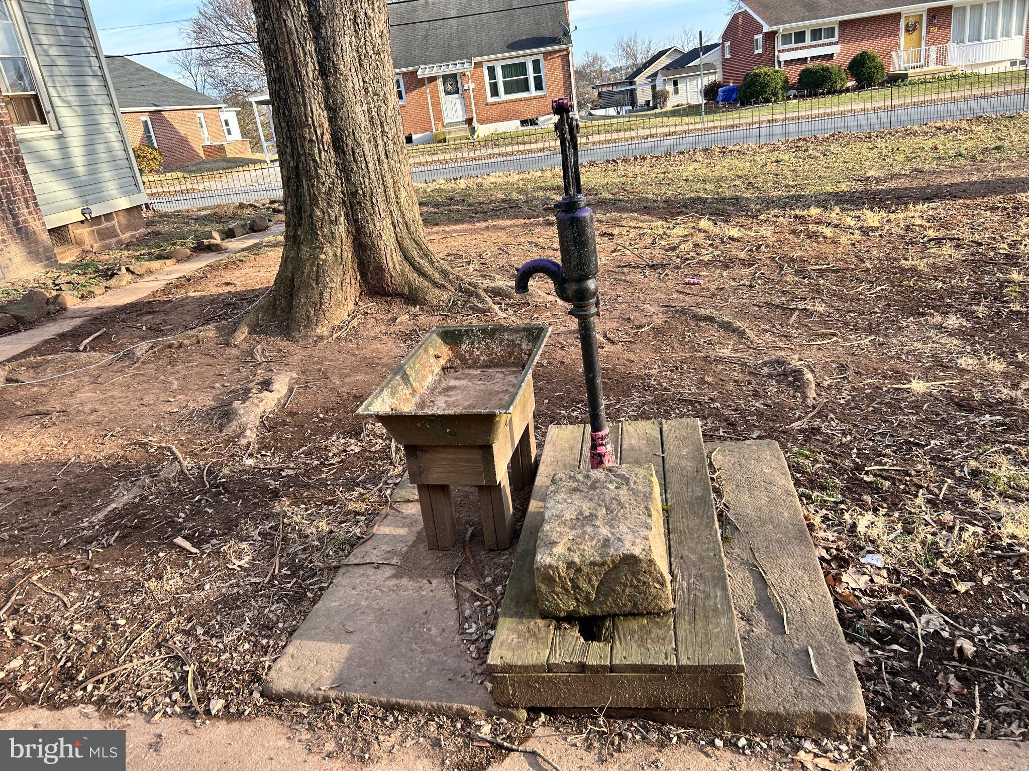 61 Mayfield Street Dover, PA 17315 - Photo 16 of 39