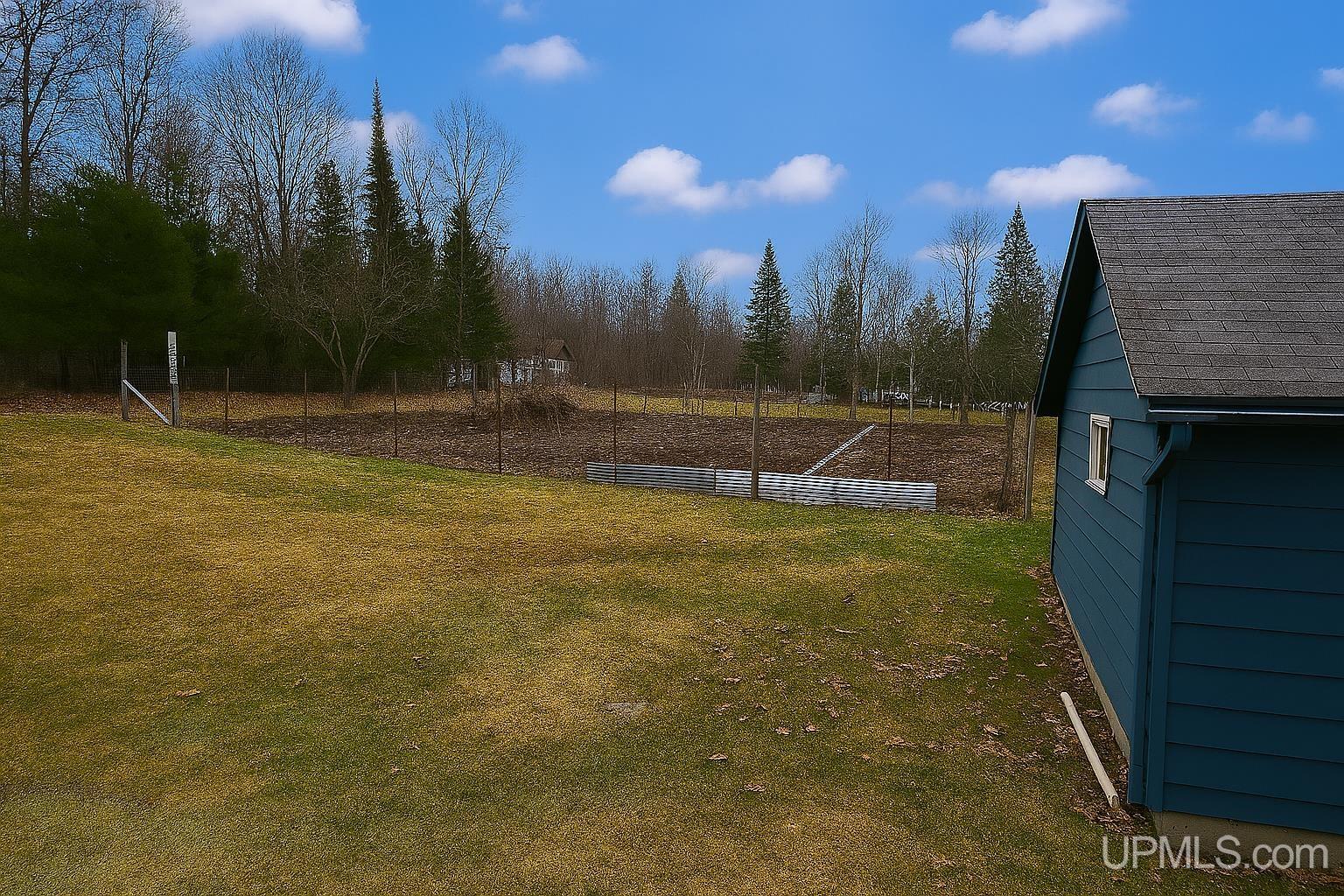 77 Nowicki Road Gaastra, MI 49927 - Photo 41 of 50