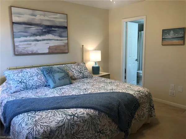 $1,300 | 150 Turtle Lake Court, Unit 310, Naples, FL 34105