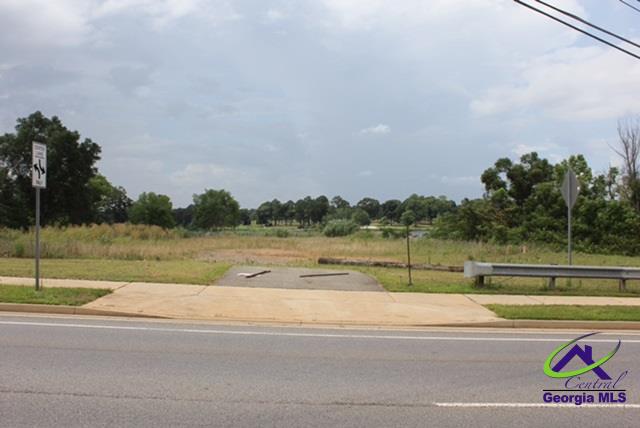 South Houston Lake Road Perry, GA 31069 - Photo 1 of 1