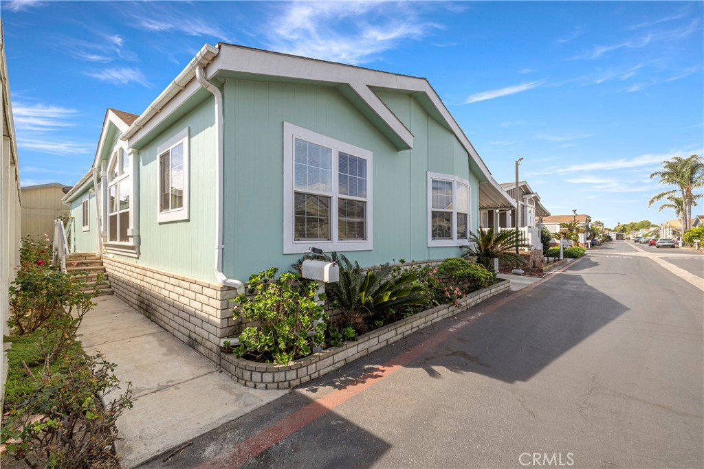 3050 West Ball Road, Unit 88 Anaheim, CA 92804 - Photo 2 of 36