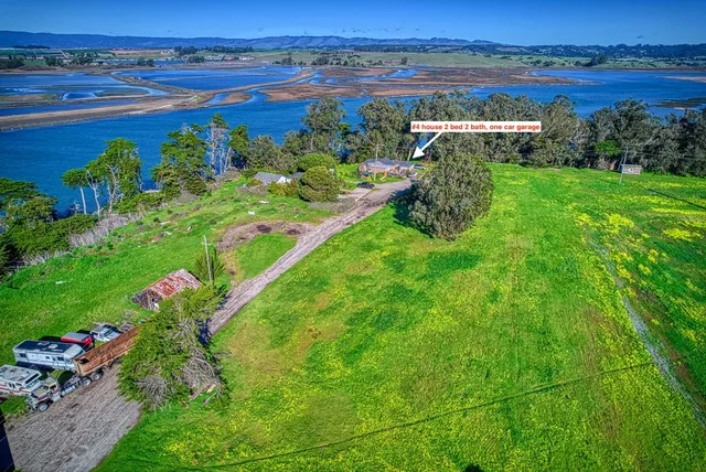 $9,950,000 | 7201 Ca-1 Moss Landing, Monterey, CA 93940