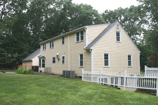 51 Bennett Hill Road Rowley, MA 01969 - Photo 14 of 17 Gallery Image 14