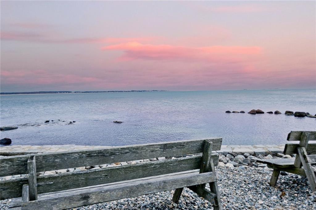 20 Omega Street Stonington, CT 06378 - Photo 9 of 37 a view of a backyard with chairs