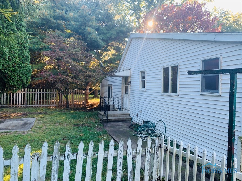 337 Layer Road Holland, OH 43528 - Photo 7 of 25 Gallery Image 7