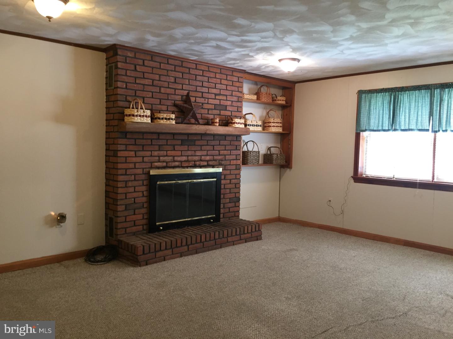 1864 Schoff Road Atglen, PA 19310 - Photo 13 of 18 Family Room