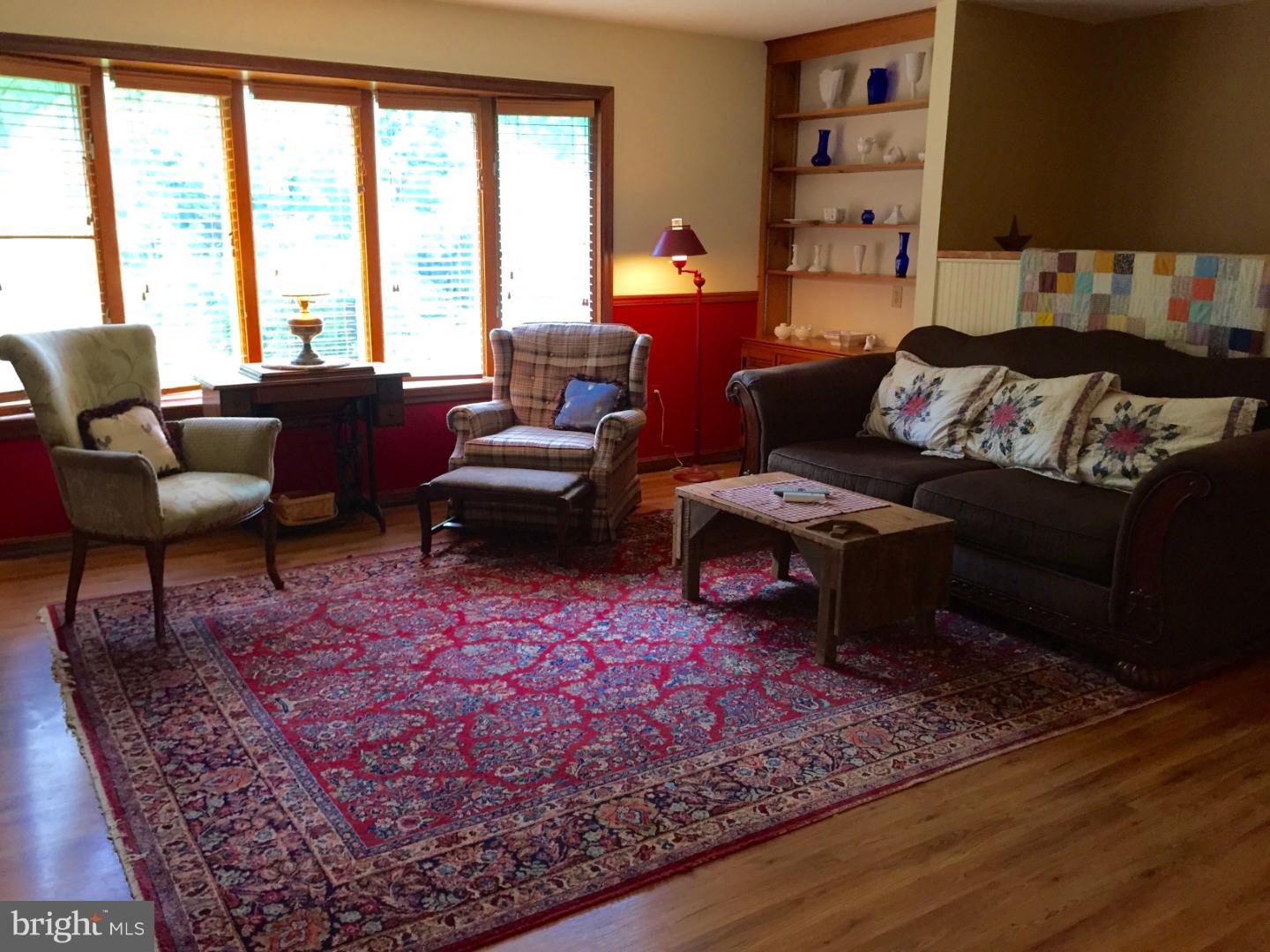 1864 Schoff Road Atglen, PA 19310 - Photo 7 of 18 Living Room