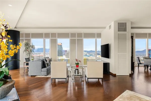 $25,000 | 3750 South Las Vegas Boulevard, Unit 4106, Las Vegas, NV 89158