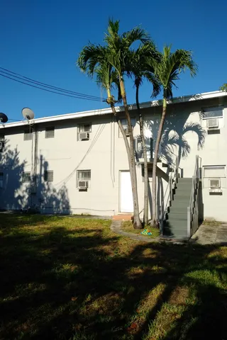$1,400 | 126 Cleveland Street, Unit 7, Lake Worth Beach, FL 33461