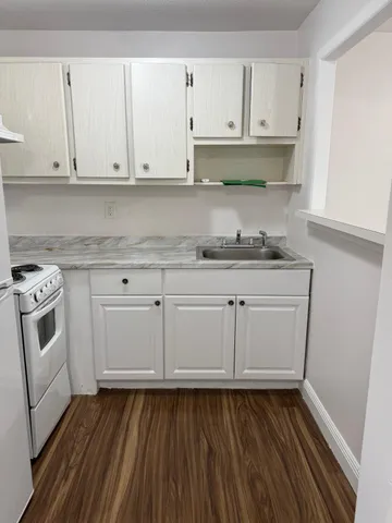 $1,400 | 126 Cleveland Street, Unit 7, Lake Worth Beach, FL 33461