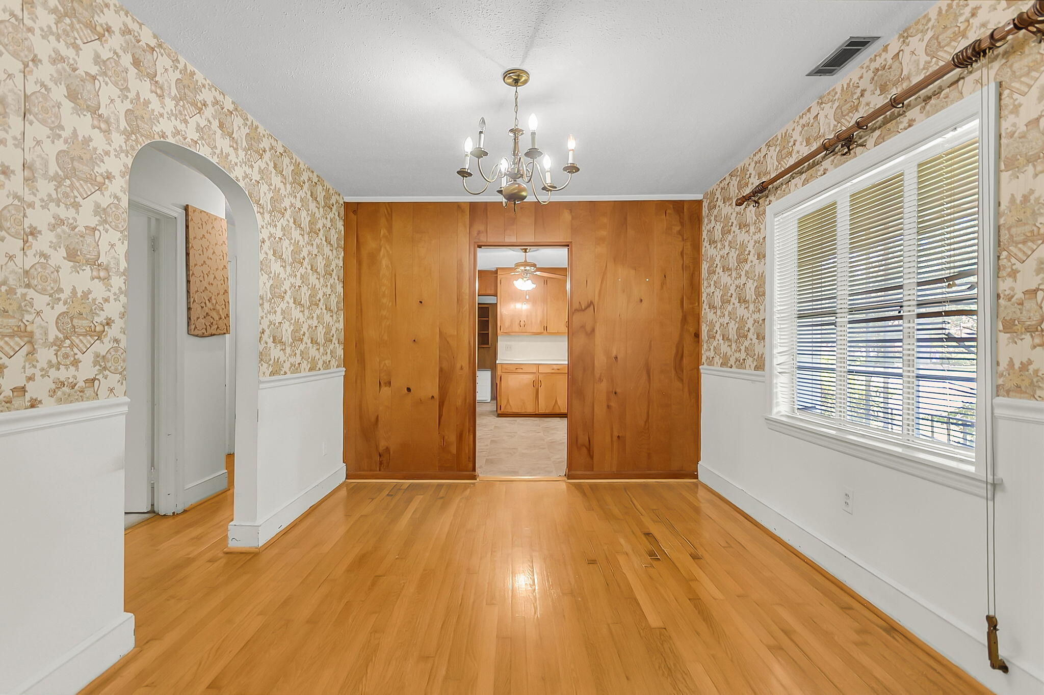 1024 Lepley Road Hanahan, SC 29410 - Photo 20 of 35 CREM - 1024 Lepley-19
