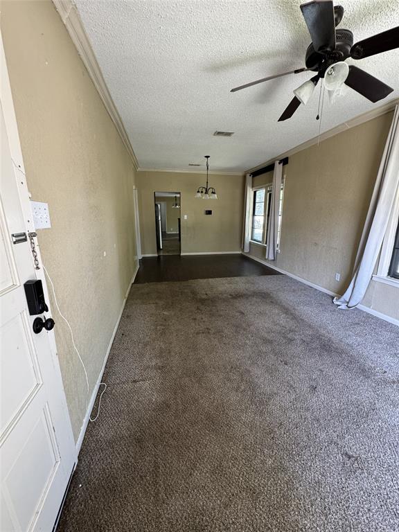 803 Ripley Avenue Ennis, TX 75119 - Photo 7 of 40