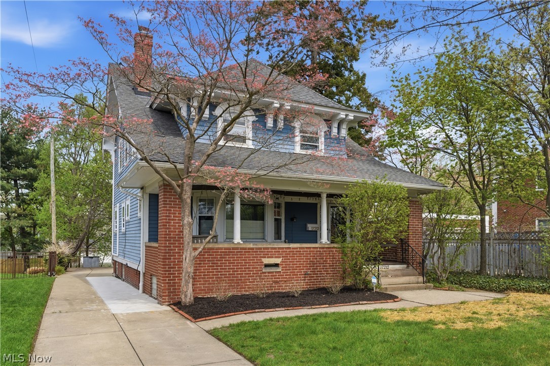 17212 Hilliard Road Lakewood, OH 44107 - Photo 2 of 40