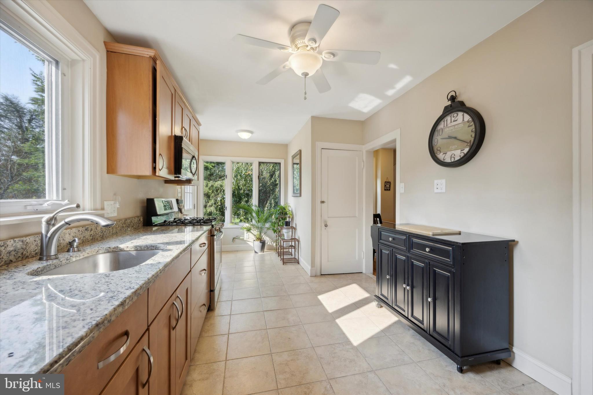 1545 Dillon Road Ambler, PA 19002 - Photo 15 of 38 Kitchen