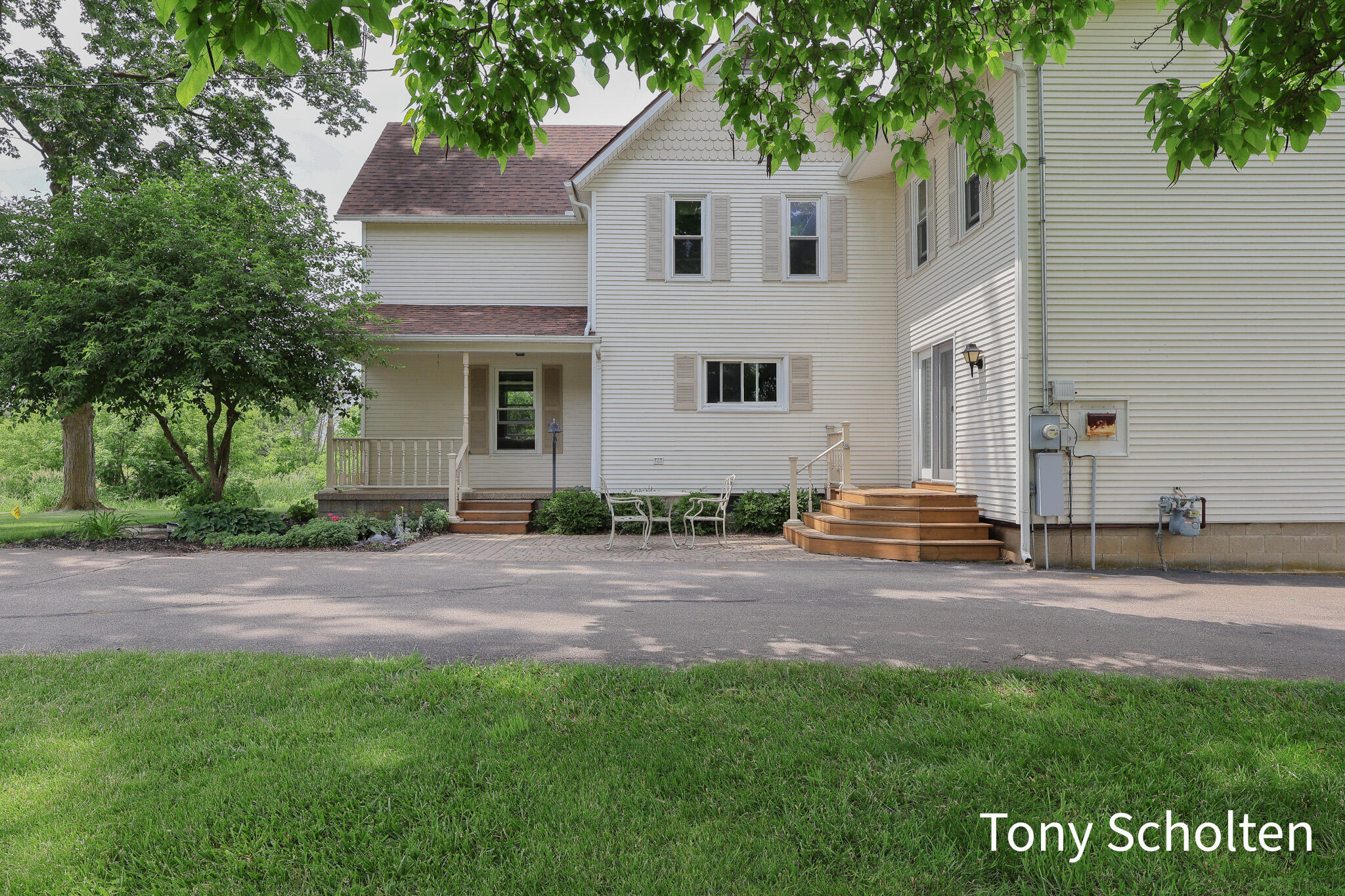 1991 Riley Street Hudsonville, MI 49426 - Photo 2 of 55 IMG_5355