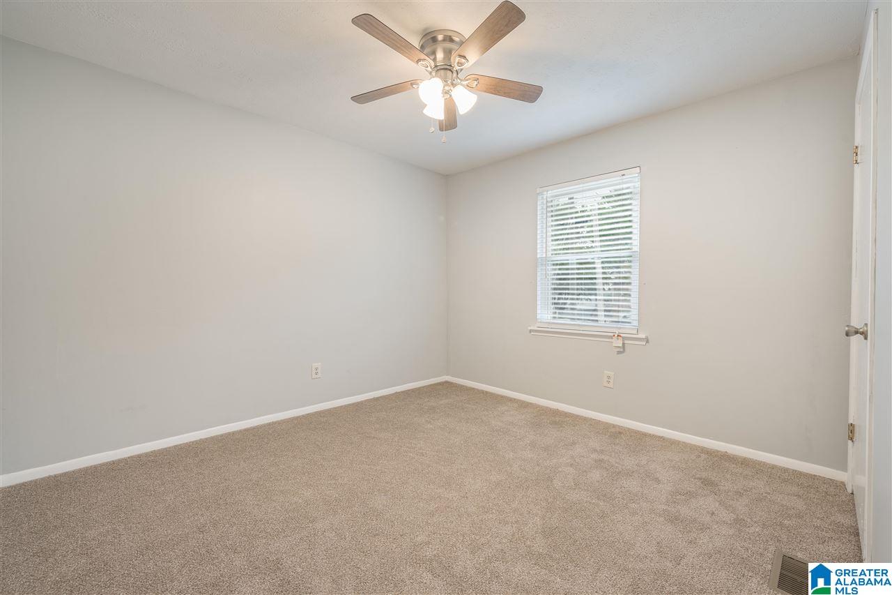 5323 Dixieland Road Birmingham, AL 35210 - Photo 13 of 31