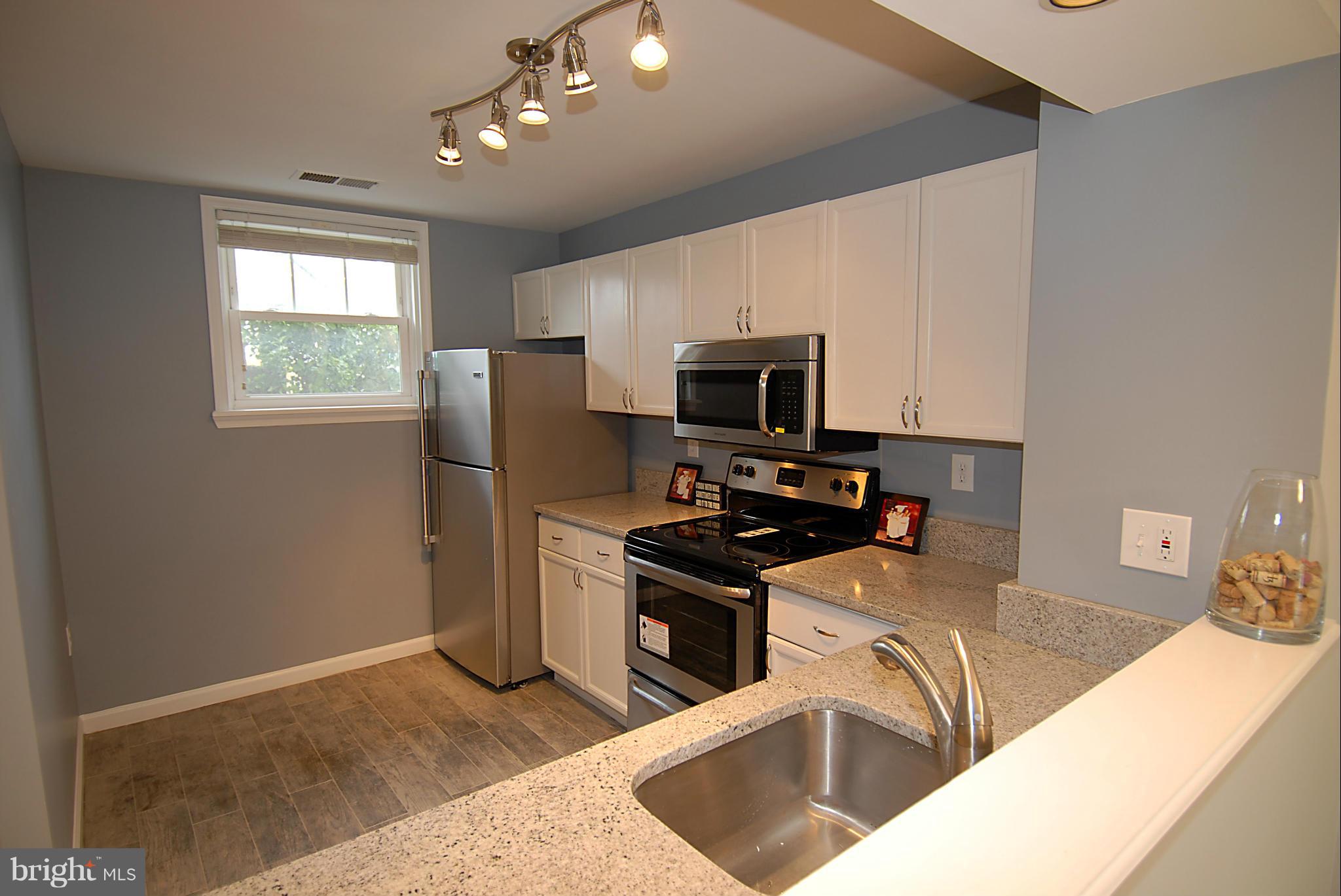 3914 9th Road South Arlington, VA 22204 - Photo 9 of 22 Room for a kitchen table if you desire