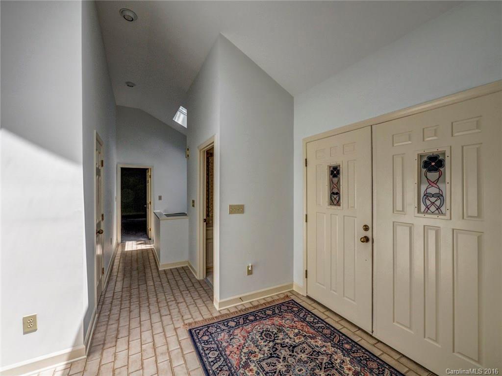 12 Commodore Point Road Lake Wylie, SC 29710 - Photo 3 of 24 Gallery Image 3