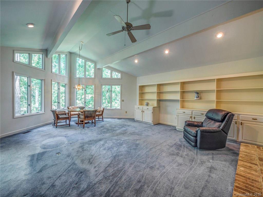 12 Commodore Point Road Lake Wylie, SC 29710 - Photo 5 of 24 Gallery Image 5