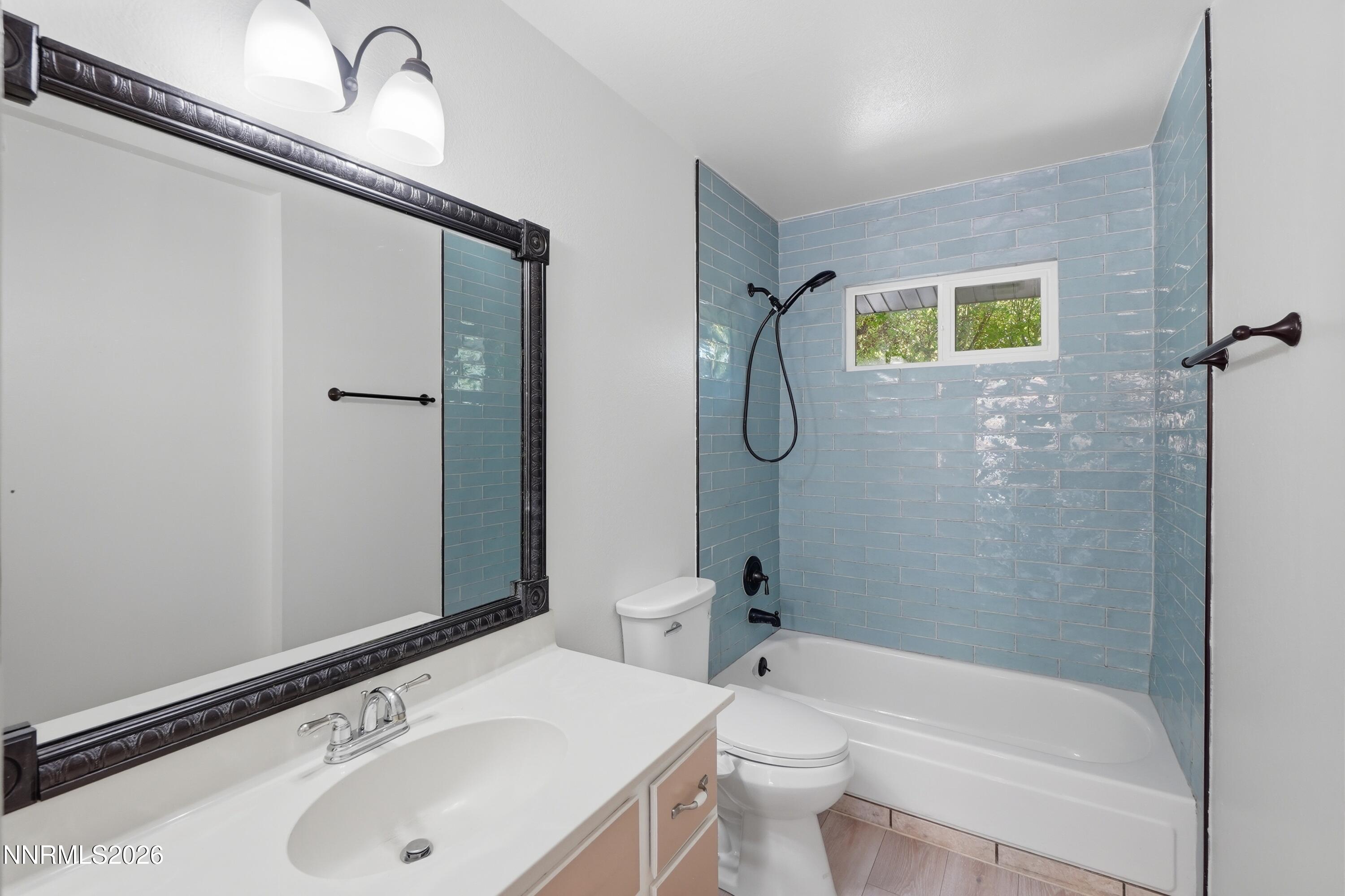 3365 Bowie Road Reno, NV 89503 - Photo 9 of 25 8-print-DSC06212