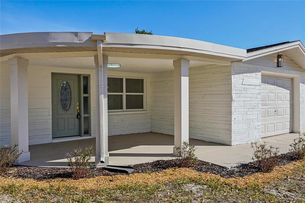 5753 10th Avenue New Port Richey, FL 34652 - Photo 3 of 46