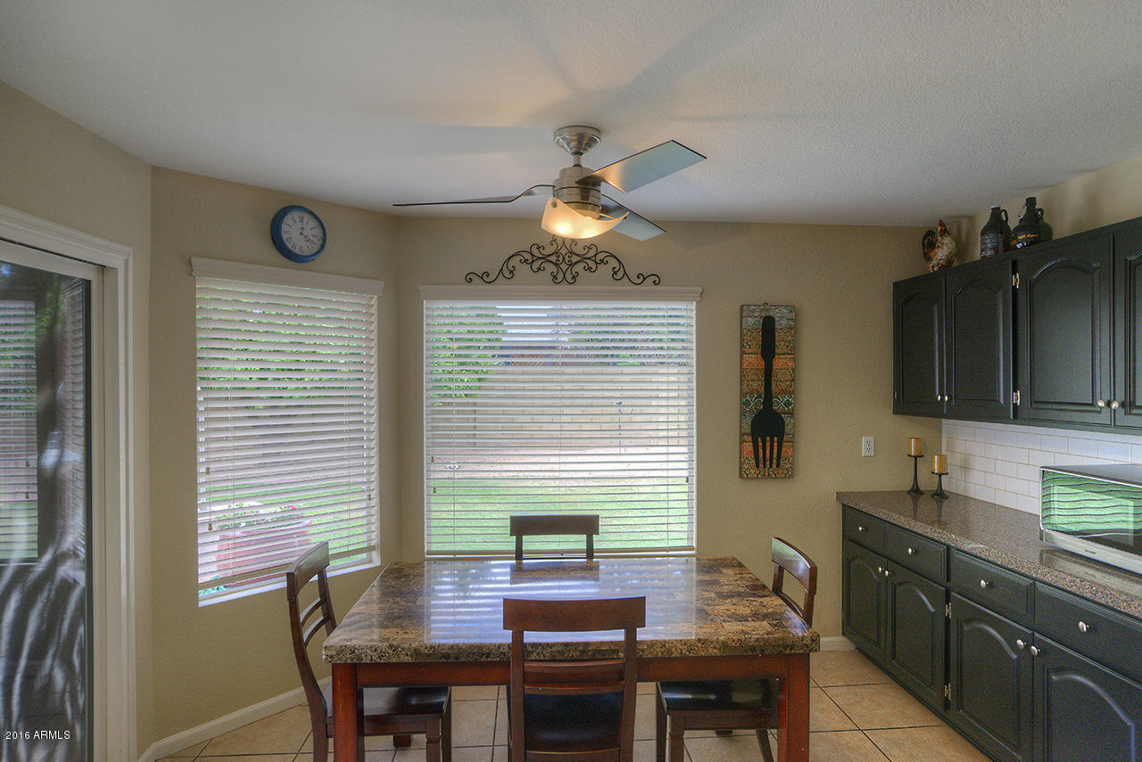 907 East Grandview Road Phoenix, AZ 85022 - Photo 7 of 17 Eating Area in Kitchen