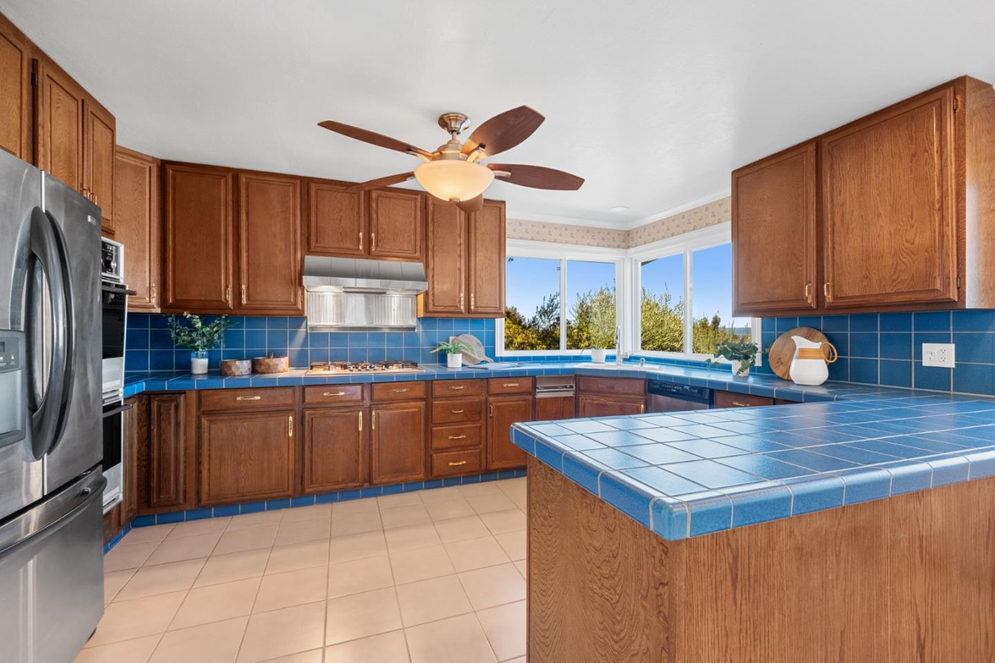 681 Upland Road Redwood City, CA 94062 - Photo 22 of 85