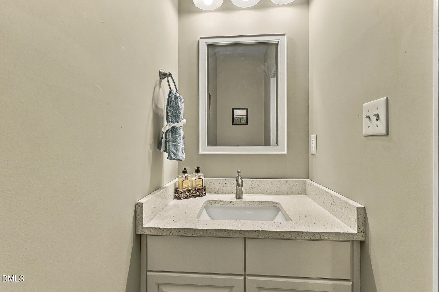 2621 Alder Ridge Lane Raleigh, NC 27603 - Photo 32 of 56 032
