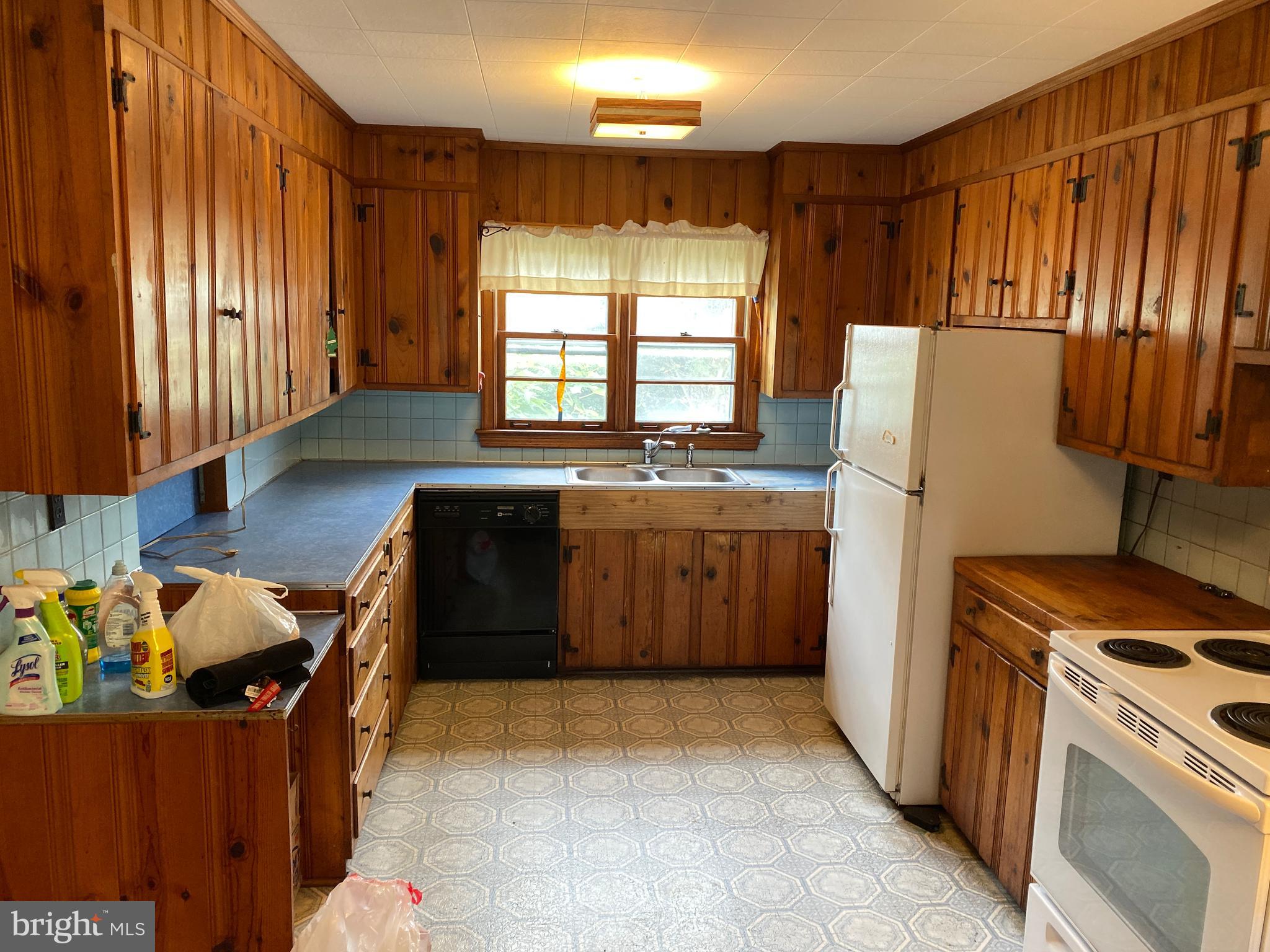 9212 Ox Road Lorton, VA 22079 - Photo 14 of 25 Gallery Image 14