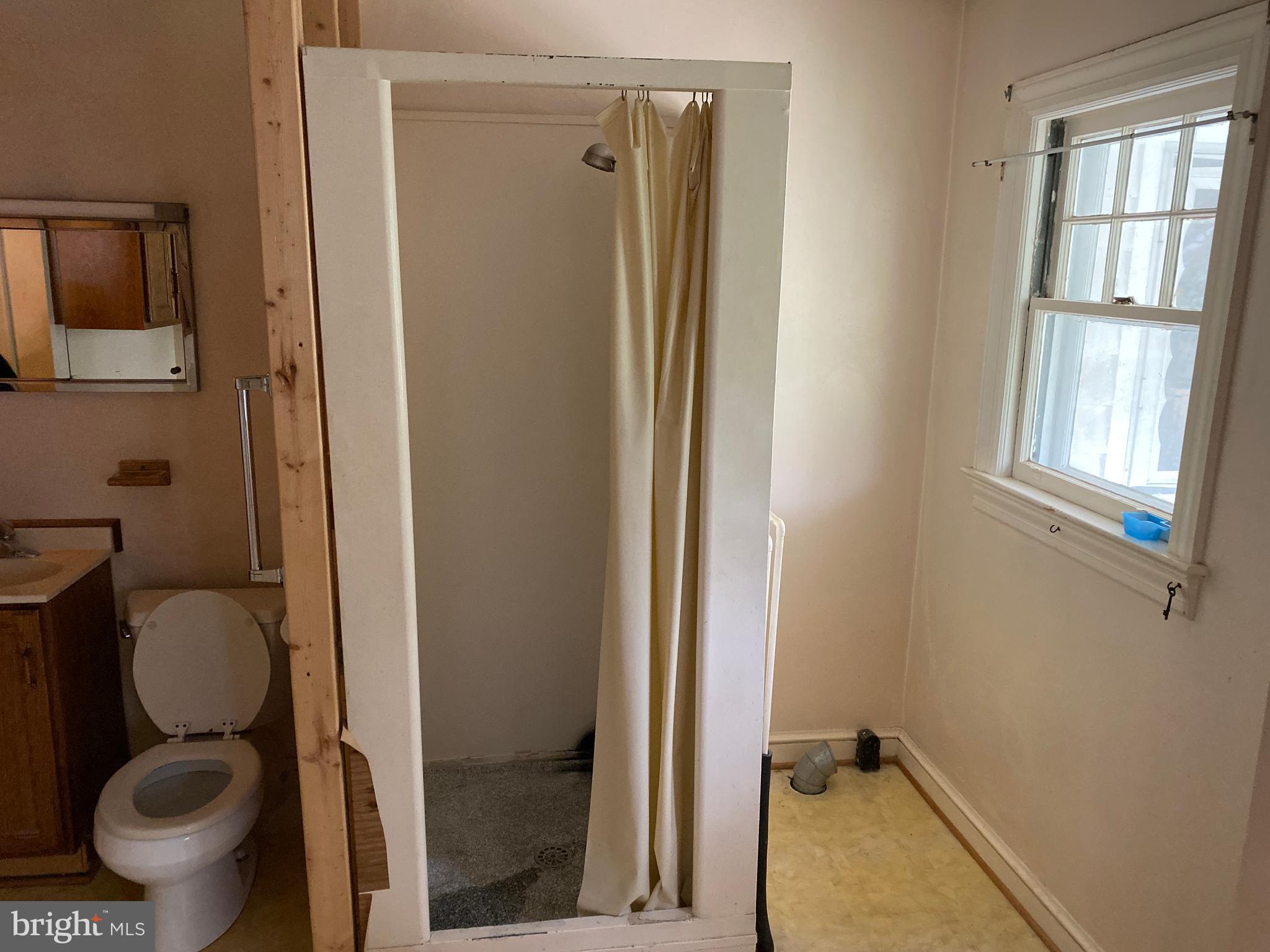 9212 Ox Road Lorton, VA 22079 - Photo 10 of 25 Gallery Image 10