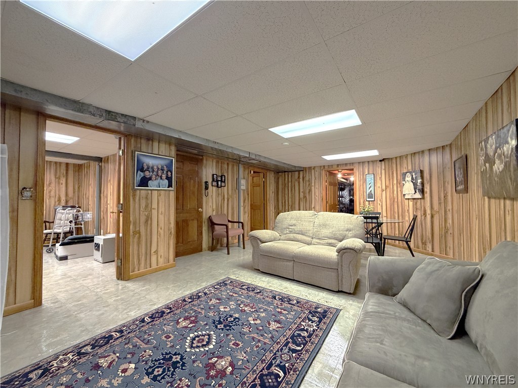 27 Button Bush Court Amherst, NY 14228 - Photo 31 of 39