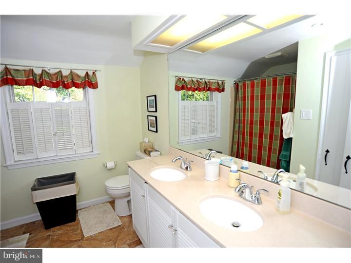 1523 Waynesborough Road Paoli, PA 19301 - Photo 20 of 25 Bathroom