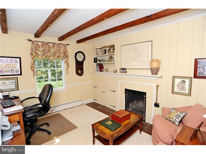 1523 Waynesborough Road Paoli, PA 19301 - Photo 8 of 25 Den