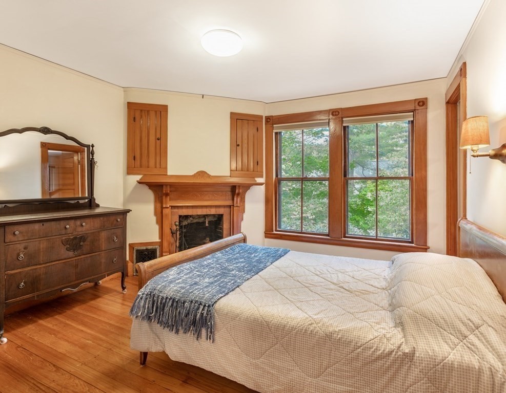 14 Stratham Road Lexington, MA 02421 - Photo 21 of 30 Gallery Image 21