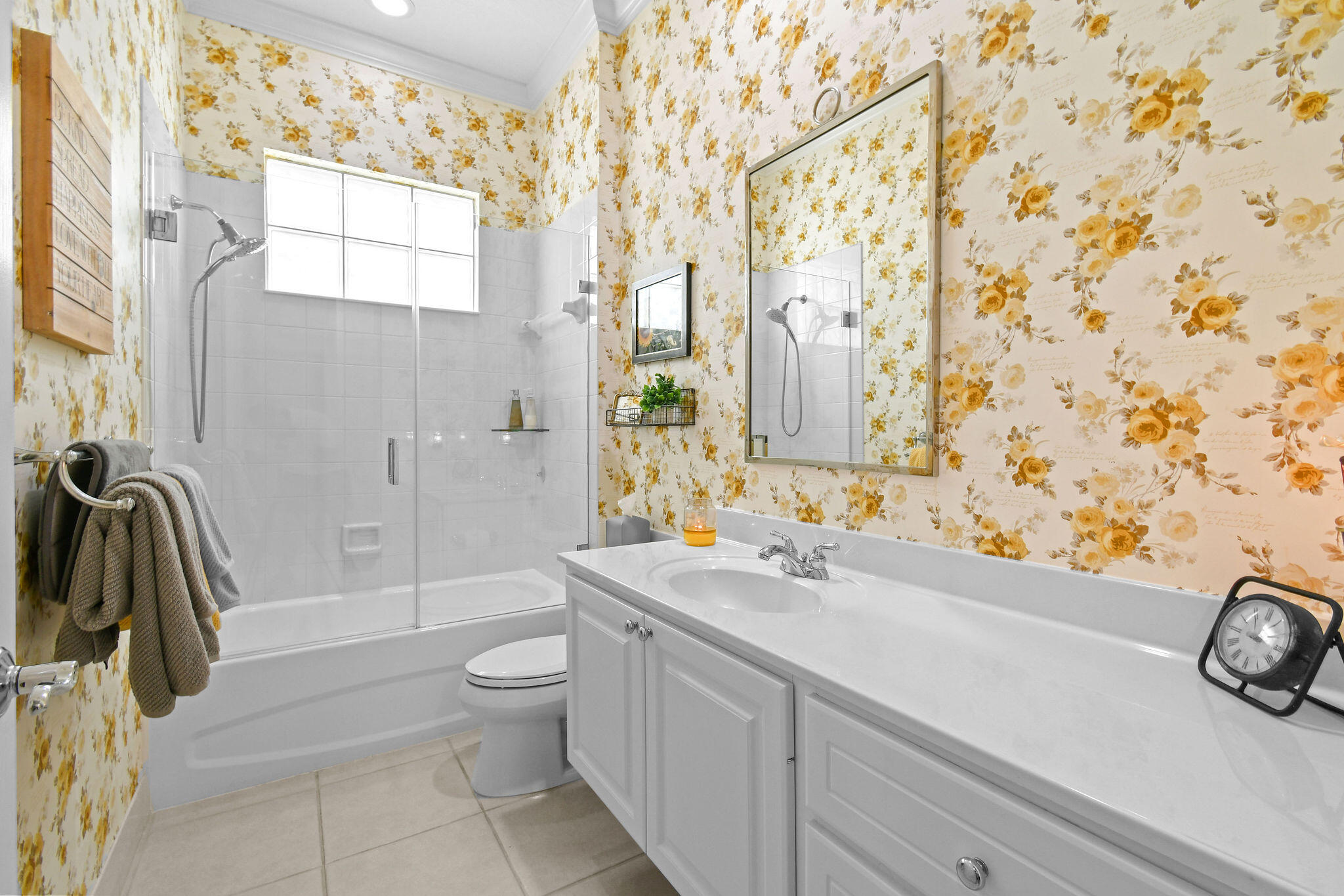 164 Florence Drive Jupiter, FL 33458 - Photo 16 of 27 164 Florence Dr