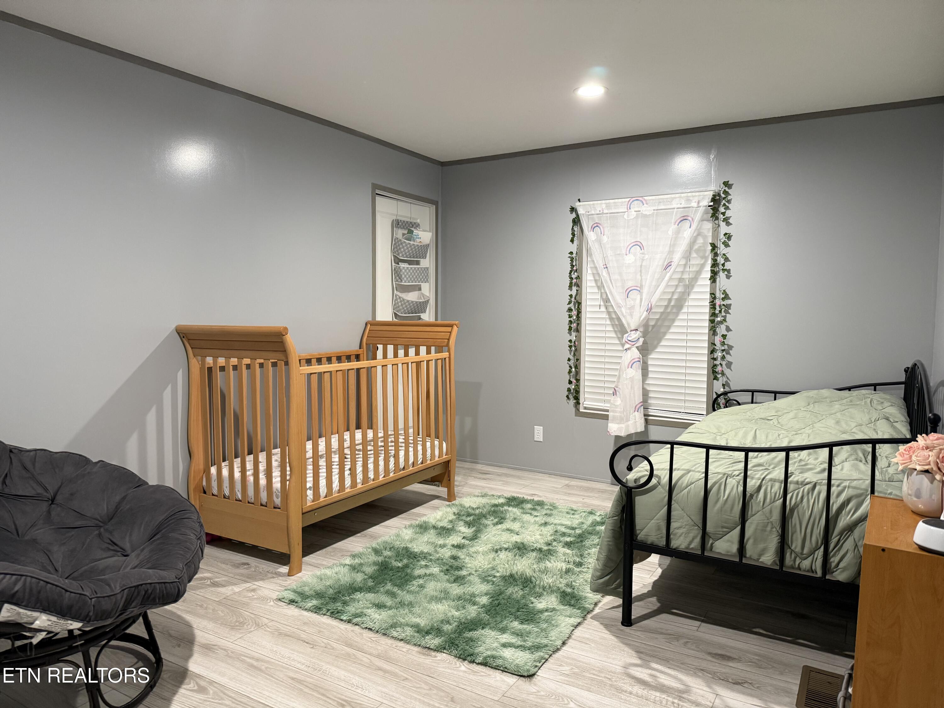 959 Barbee Road Jefferson City, TN 37760 - Photo 23 of 27 Bedroom 3