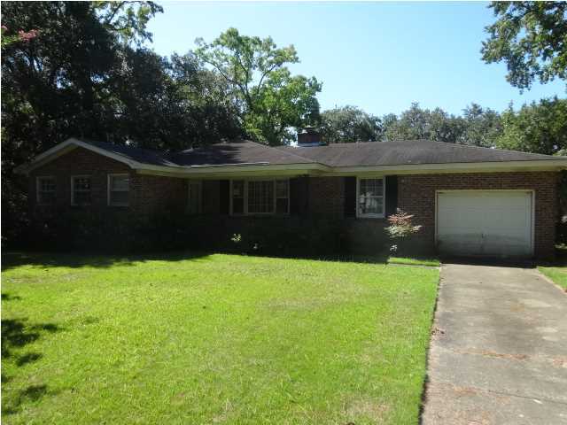 1829 Westfield Road Charleston, SC 29407 - Photo 1 of 13 Primary Photo