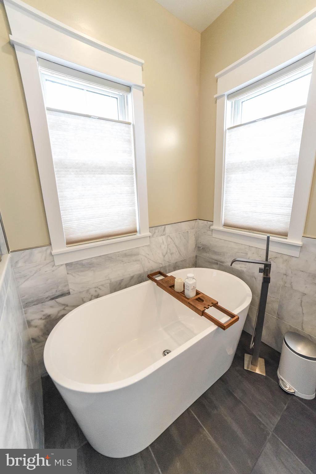 24774 Half Pone Point Road Hollywood, MD 20636 - Photo 22 of 51 Owner's Bath