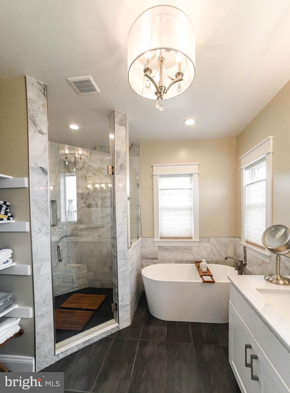 24774 Half Pone Point Road Hollywood, MD 20636 - Photo 25 of 51 Owner's Bath